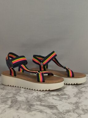 Limelight Mickey Women’s Striped Platform Sandals Adjustable Ankle Strap Size 7